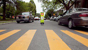 Configuration des rues : impact sur les piétons aveugles